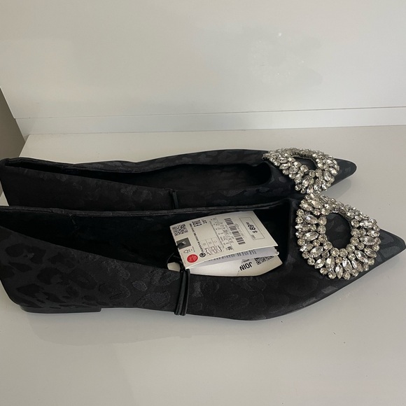 Zara New Black & Rhinestone Cloth Flats Size 39 Design on material. - Picture 4 of 5